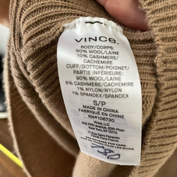 Vince., Small, camel color wool and cashmere v-neck sweater dress, long sleeve - Picture 6 of 7